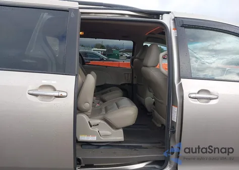 2015 Toyota Sienna Xle 8 Passenger from USA, damaged, VIN 5TDYK3DC5FS658826